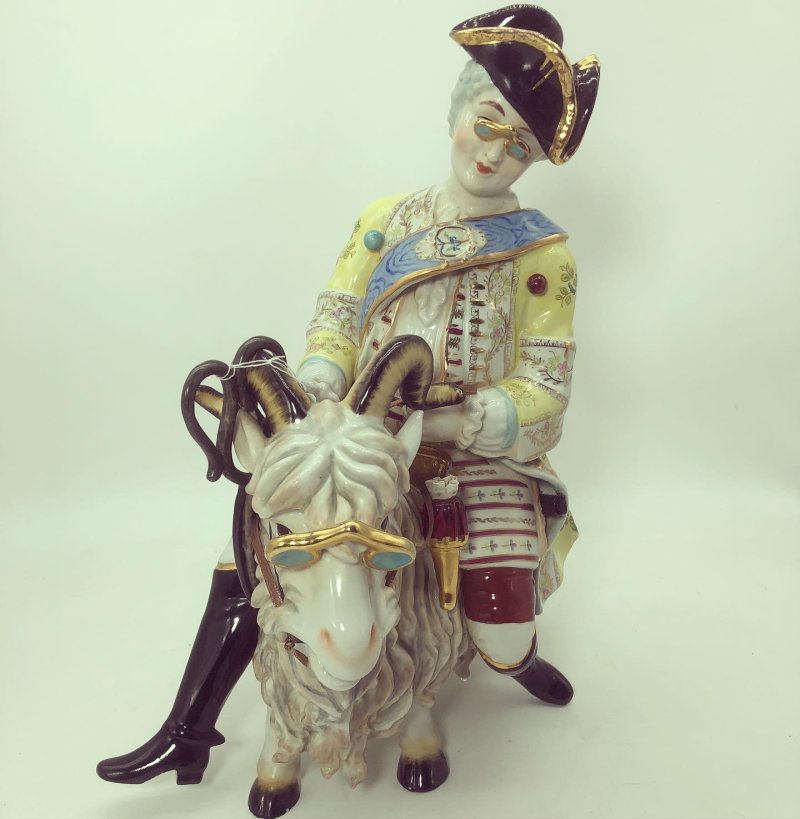 Alman Meissen Damgalı Porselen Biblo Maissen Goat Statü