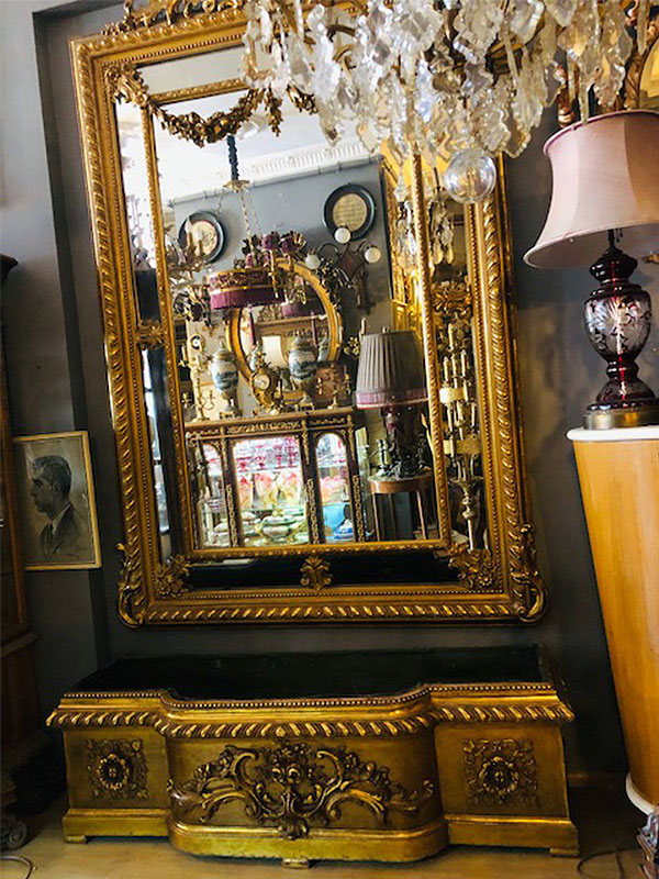 Beylerbeyi Sarayından Çıkma Ahşap Üstüne Altın Varak Jardenyerli Saray Aynası