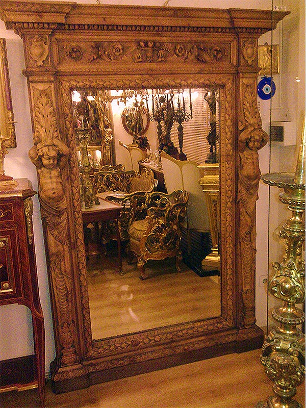 İtalyan 18. Yüzyıl Maun El Oyması Rönesans Ayna