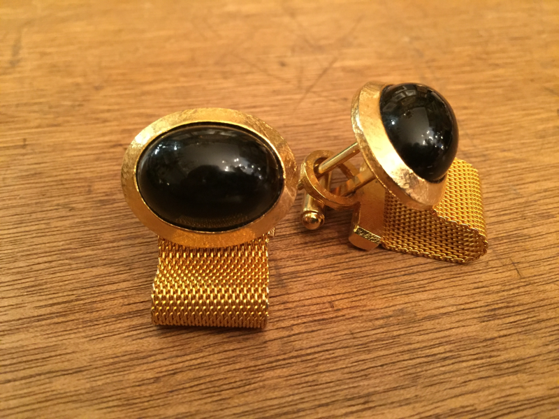 Siyah Taşlı Altın Kaplama Çift Vintage Kol Düğmesi