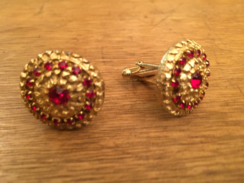 Kırmızı Taşlı Altın Kaplama Çift Vintage Kol Düğmesi